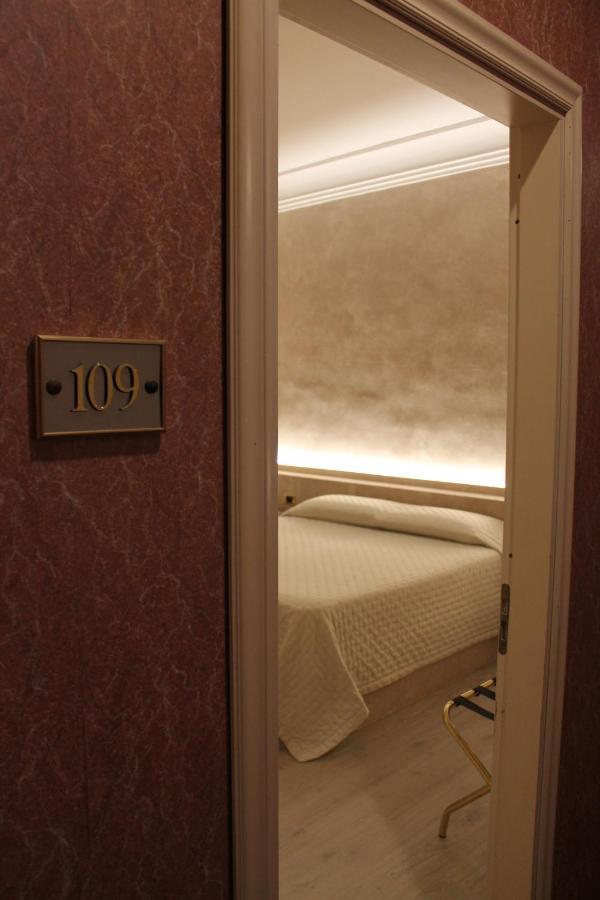Hotel Parco Dei Principi Foggia Extérieur photo